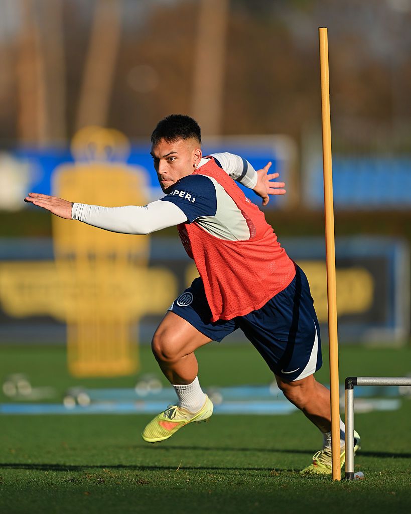marifcinter's tweet image. Lautaro e Thuram cominciano finalmente una settimana di allenamenti insieme. Il Toro subito in campo con il gruppo dopo l&apos;amichevole con l&apos;Angola