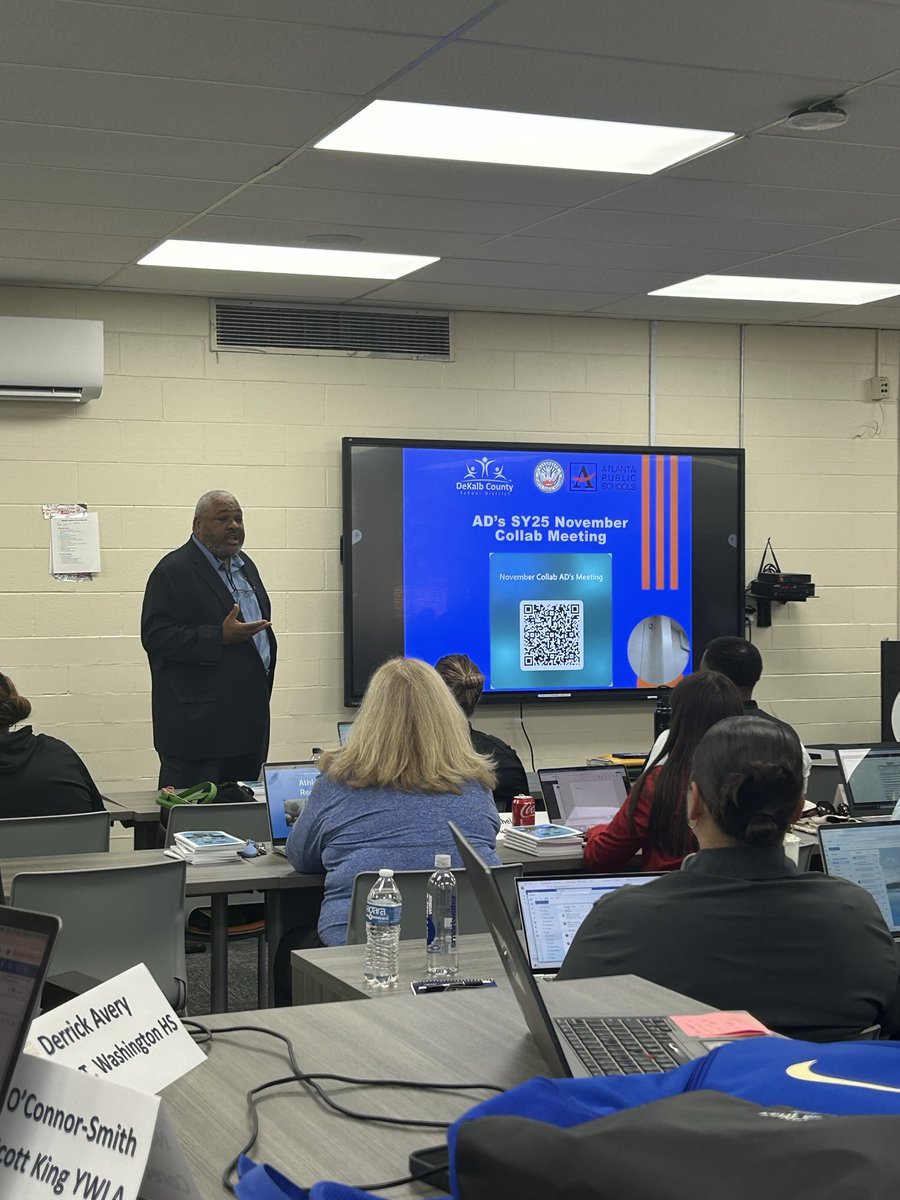 APSAthleticsNow's tweet image. @apsupdate Executive Director AD Goodwin, @MHJacksonHigh @mjjaguars AD Curry, @APSBESTACADEMY AD Moore, @KAC_Warriors Regional Director AD Brown sharing Best Practices at the @apsupdate and @DeKalbSchools Collaboration! @JacksonQue4 @KelceyRoegiers @playtowin