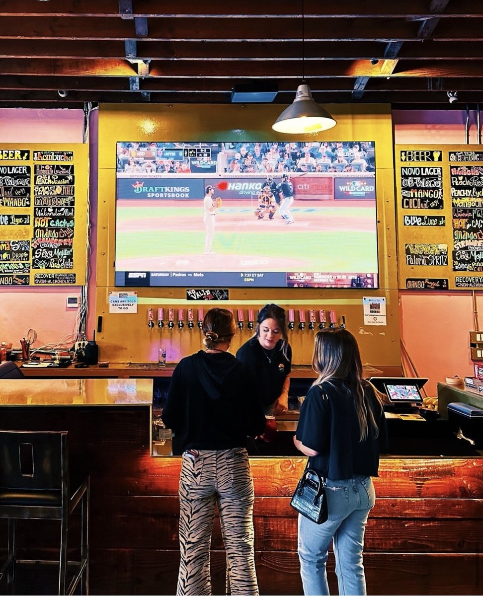 Live Prize Trivia tweet media