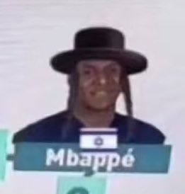 ciiur1's tweet image. الشبيحة متأملين ان فيه مسرحية زي مسرحية لوسيل وقاعدين يتخيلون ايش راح يكون السيناريو 

اللي بيجي يخرب ام المسرحيه عشان يكتبون الصحافه عنه الطالب تغلب على الاستاذ