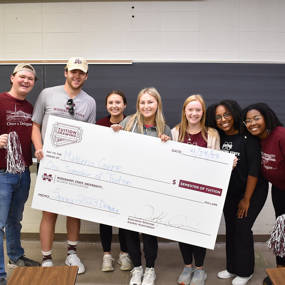 MSStateAlumni's tweet image. Just hours remain to enter this semester&apos;s Tuition Drawing! 🚨🎟️

Current MSU students (and their family members) can enter to win a semester of FREE tuition for spring 2026.

🔗 msstatealumni.givingfuel.com/msu-alumni-del…