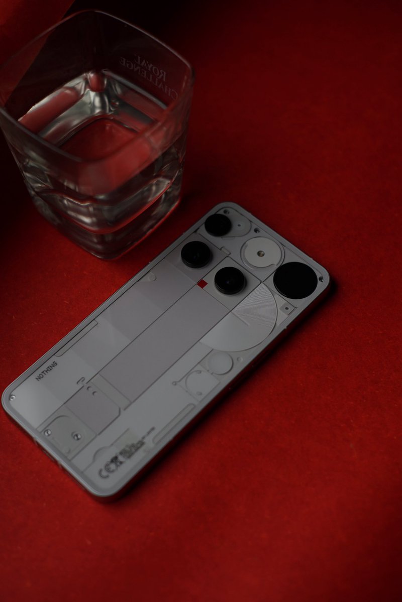 wiz_piyush's tweet image. Some product shot of Nothing Phone 3

#NothingPhone3 #TechDesign #ProductPhotography
#WithNothing @nothingindia @getpeid @AkisEvangelidis @Technerd_9 @HimanshuT_CMF