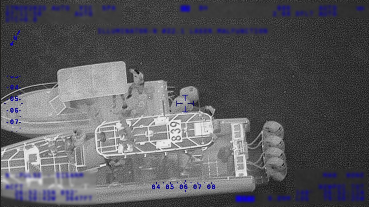 🚨 Smuggling Vessel Intercepted Off Juno Beach! 12 Illegal Aliens Caught in Midnight Operation 🚨

On Sunday, Nov. 16, at approximately 8 p.m. EST, AMO West Palm Beach and Fort Pierce Marine Units received notification from local reconnaissance and surveillance assets regarding a