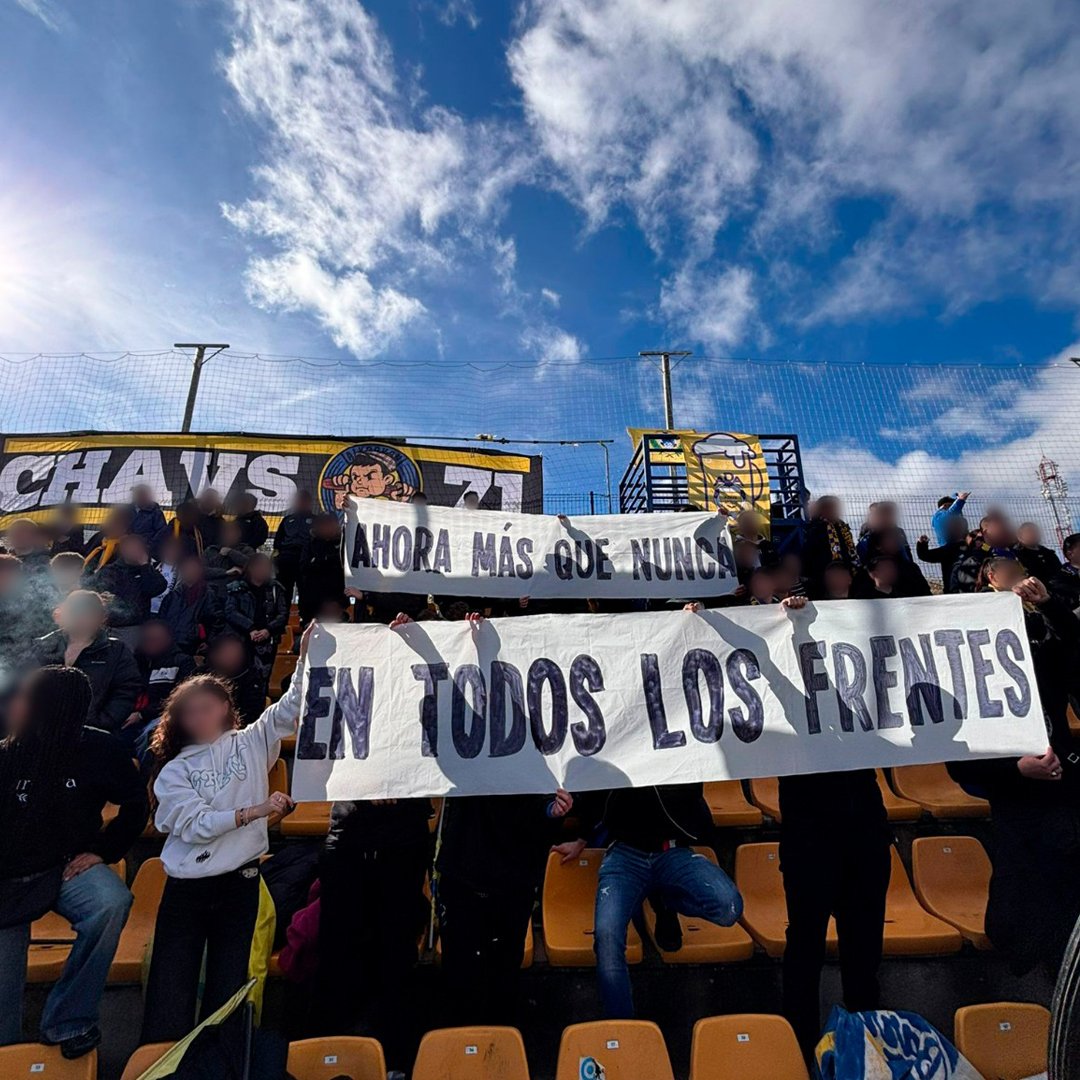 Ahora, en pleno auge de la extrema derecha y la normalización de los discursos de odio, es el momento de salir a la calle para combatirlos.

Este sábado el movimiento antifascista madrileño tiene una cita a las 18:00 en Antón Martín.

¡Antifascismo en todos los frentes!