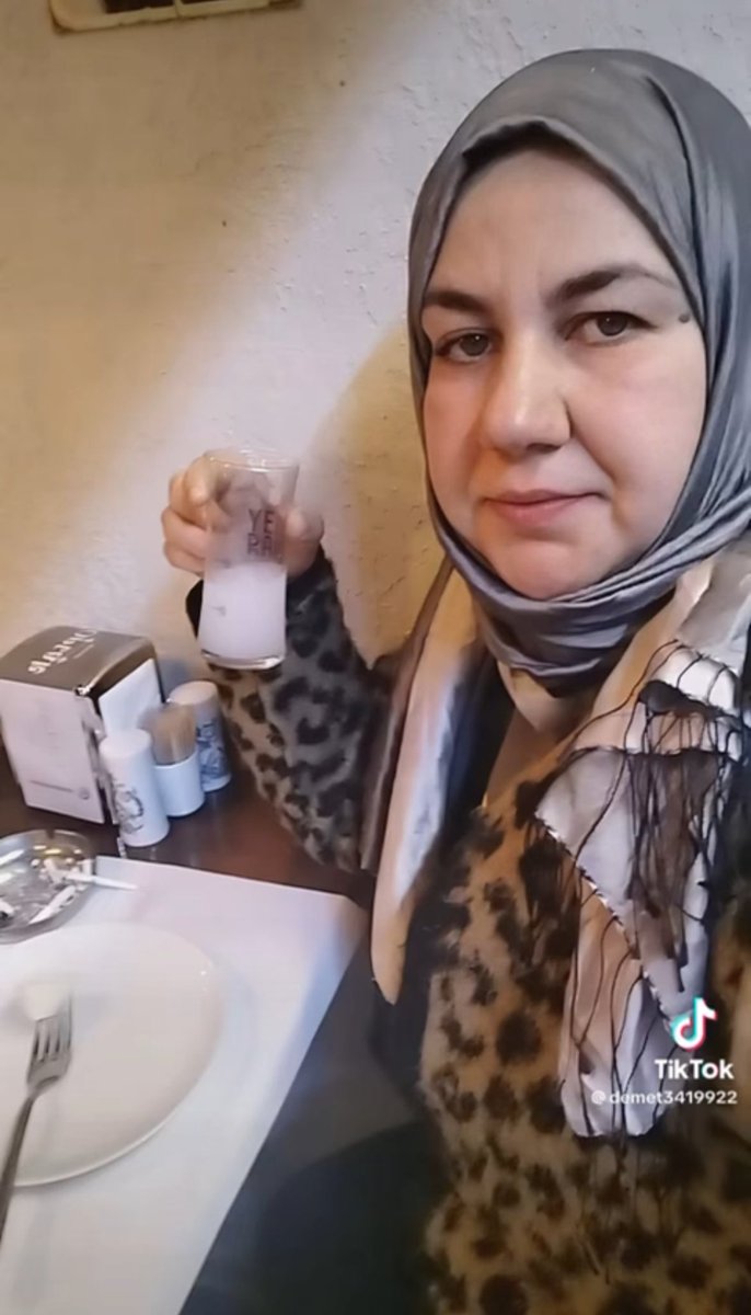 Kemalistlerin son numarası bişey diyen var mı buna 😂😂