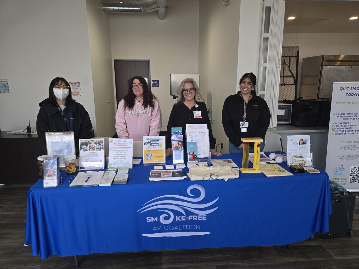ZulSurani's tweet image. #CedarsSinaiCancerCOE joined Smoke-Free Antelope Valley for @AmericanCancer Society’s Great American Smokeout, hosting a cigarette butt cleanup in @cityoflancaster. COE encouraged quitting via @TheQuitAlliance, offering preparation, support, and resources to quit for good.