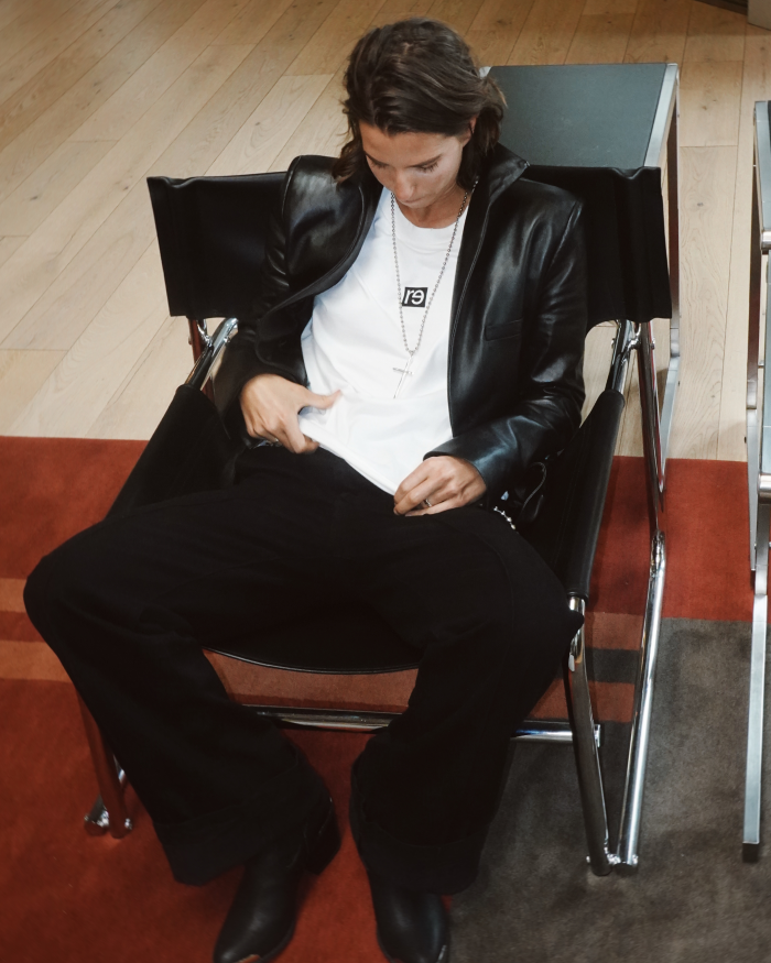 Modelando la Core Collection 2.0 que ya pueden ver en el sitio de RE: re-website.com/collections/al…