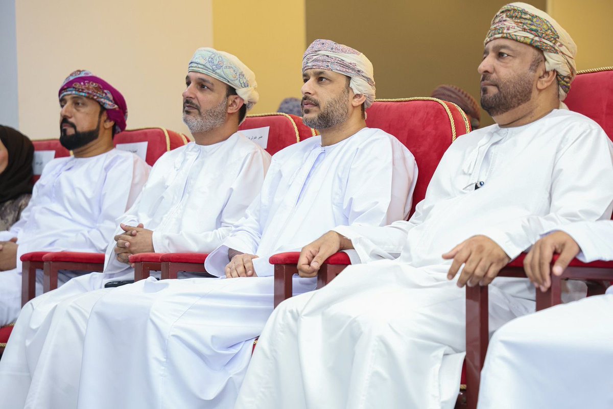 كل الشكر والتقدير لمجلس اتحاد كرة الطائرة على التكريم الجميل للمنتخبات الوطنية ودعمهم المستمر للعبة وتطوير الاجهزة الفنية الوطنية .
وشكر خاص للمهندس إبراهيم المهداوي الذي وعد وأوفى… كلمة تقدّر الرجال وأفعال تثبت صدق العمل. شكرًا لكم جميعًا. 🇴🇲🏐