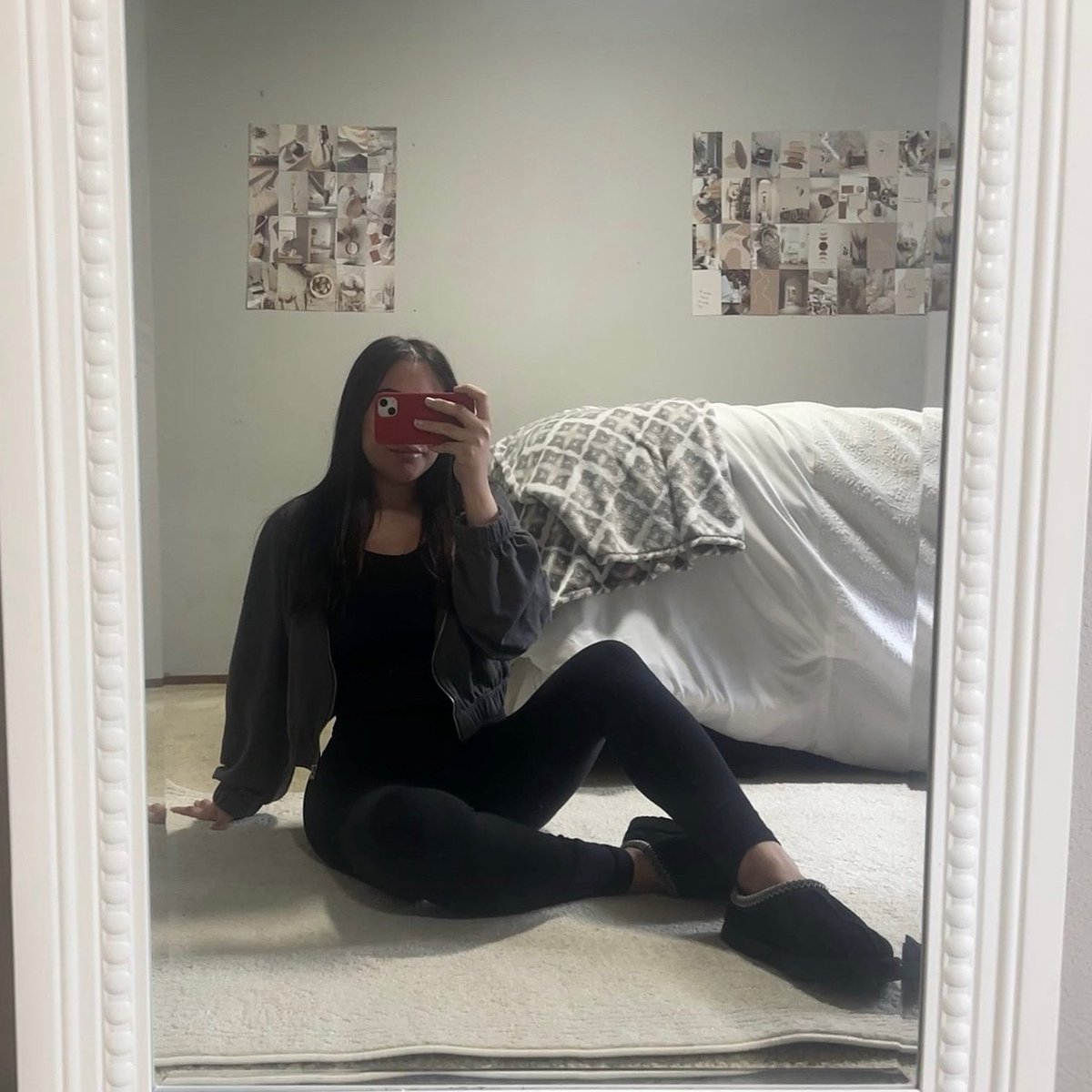 Ms_HeartAttack's tweet image. Live 🍂
1st stream -  on an adventure on Minecraft
2nd stream @ 8pm pst
Twitch.tv/msheartattack 
🤍 ©