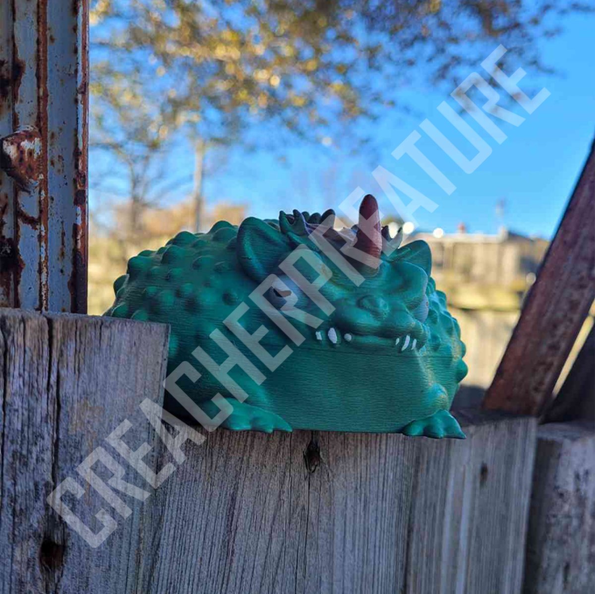 TokuCade tweet media