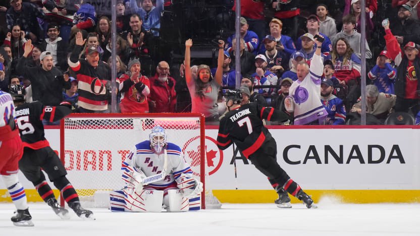 GabrielPizza's tweet image. Betcha Bradys Buzzin’ to get Back to Battle the Boys from Broadway Dec 4th!

Who wants to go?
We are giving away 2 x 200L seats + $50 Gabriel Pizza Giftcard.

FOLLOW, LIKE, SHARE, COMMENT
#BRADYSBACK #BRADYRETURNS #GABRIELPIZZA 
for a chance to WIN!
#gabrielpizzagiveaways 🍕❤️🚨