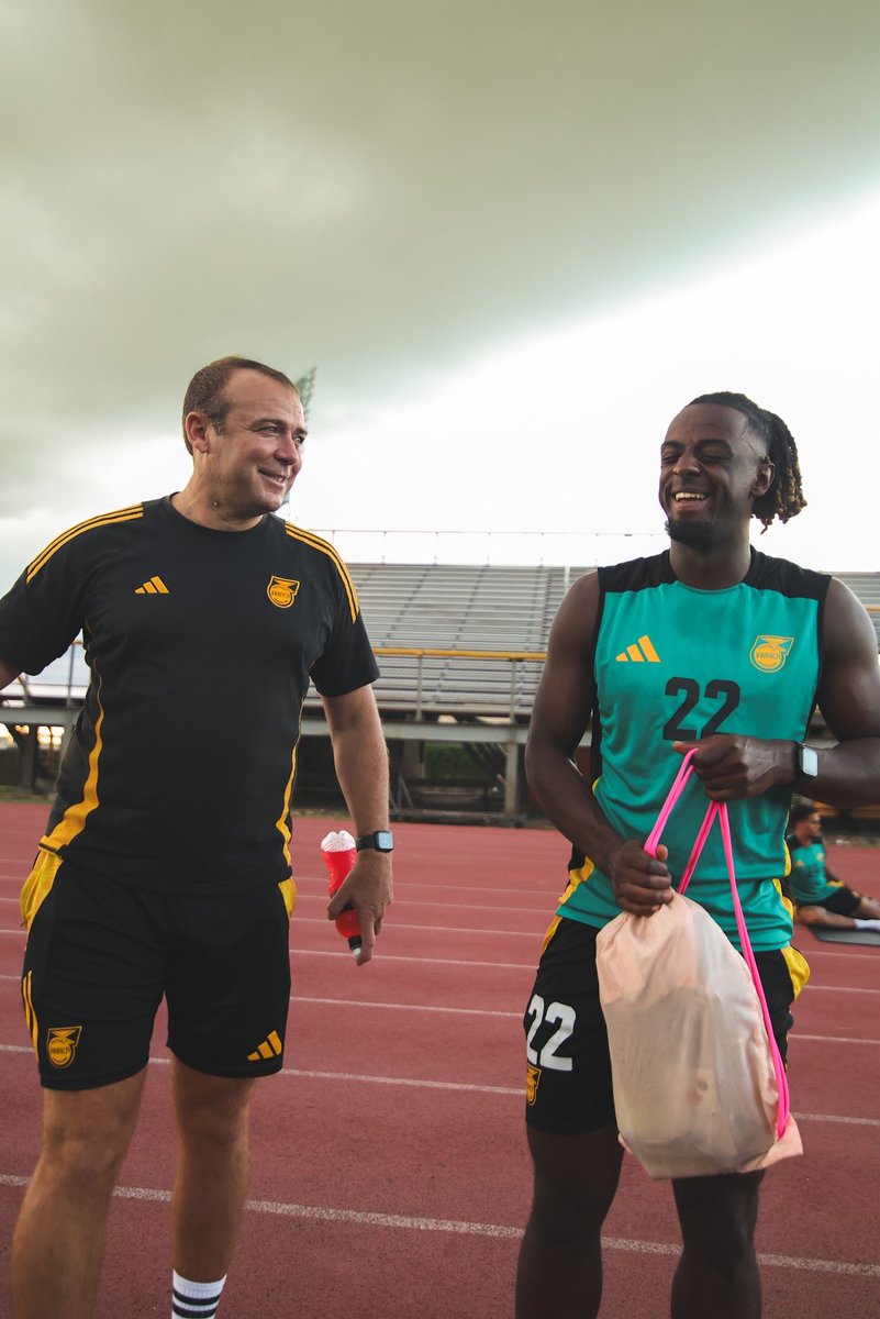 Thank you everyone for my birthday messages, much, much appreciated 

Now onto a massive game this evening. 🇯🇲🙌⚽️