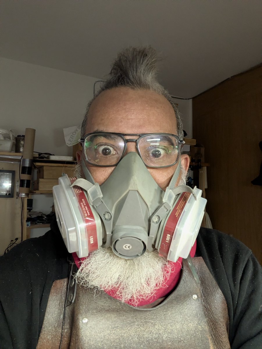 No es por presumir (que sí) pero esta tirada de #monsteras está quedando preciosérrima, miren qué colores 😍😍😍.

Mañana estarán listas y en la web 😊

#hechoamano #CostilladeAdán #handmade