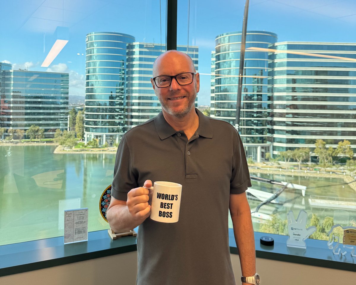 NetSuite's tweet image. In honor of National Entrepreneurship Day, we’re celebrating our favorite entrepreneur - founder and EVP Evan Goldberg. social.ora.cl/60197gGzX