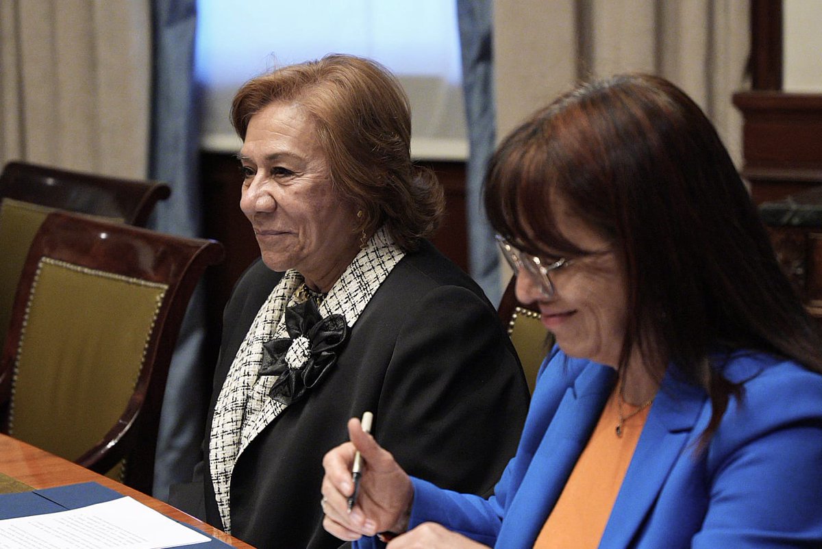 CancilleriaCol's tweet image. La Canciller agradeció la proposición no de ley aprobada hoy en apoyo al gobierno del presidente de la República, @PetroGustavo.

Además, la ministra reiteró el compromiso con la implementación del Acuerdo de Paz de 2016, reafirmando la defensa de la democracia.