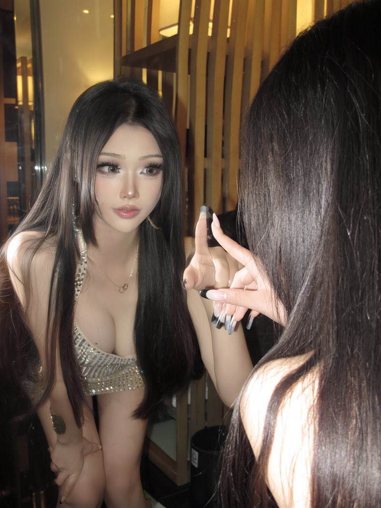 黄推福利内容 - 幺鸡的精彩图片 福利姬幺鸡分享的黄推图片1 - 网红私拍内容