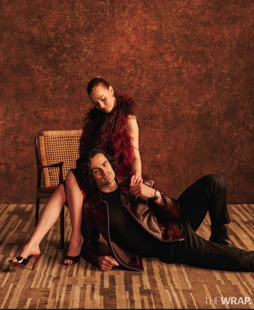 Jess_Swiftiee's tweet image. I love this cast so much 🫶🏻

#BloodOfMyBlood #HarrietSlater #JamieRoy #JeremyIrvine #HermioneCorfield