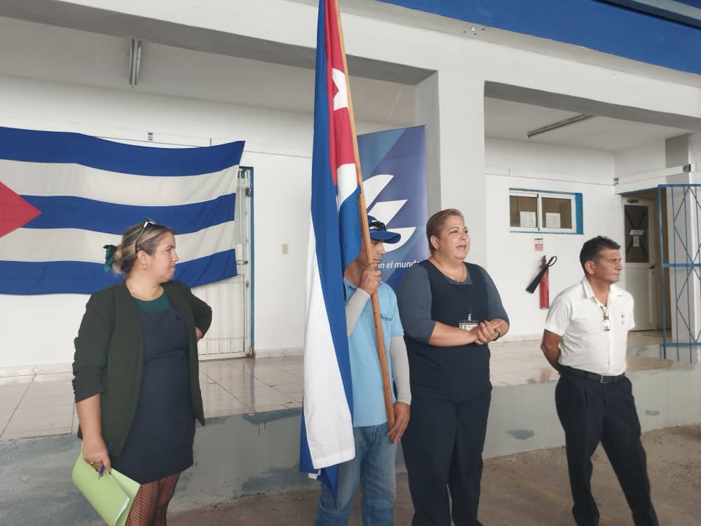Otra brigada de la División Territorial de ETECSA Mayabeque apoyarán la recuperación de las redes de telecomunicaciones en Santiago de Cuba tras el paso del huracán Melissa. 
#EtecsaConCuba 
#FuerzaCuba