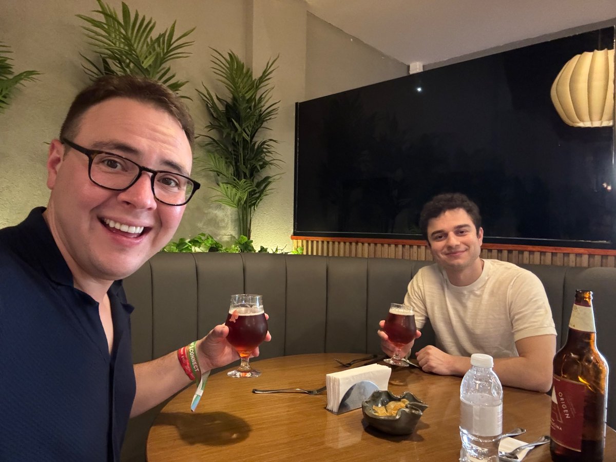 Straight off a red eye to a panel with <a href="/PaulFrambot/">Paul Frambot 🦋</a> and <a href="/Snapcrackle/">James | Ethereum Foundation ⟠ | Snapcrackle.eth</a>, pit stop a beer with <a href="/JackLongarzo/">Jack Longarzo</a>  - Variant rolling in hot to Dev Connect.

Hit me or Jack up if you’re building something cool and here this week - we’d love to chat