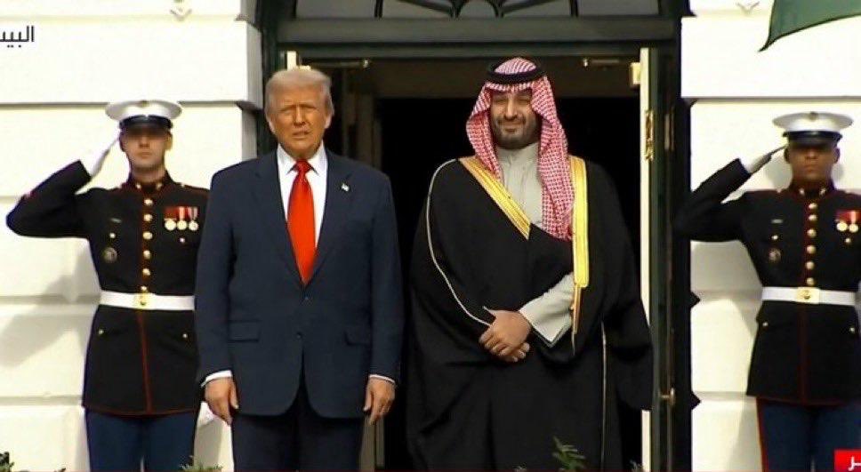 rd_nuham's tweet image. " ملوك الأرض تخضع له رضى وعناد " وشعبه بالوفا والعزّ يدعي له ♥️♥️♥️🇸🇦      #محمد_بن_سلمان_في_واشنطن