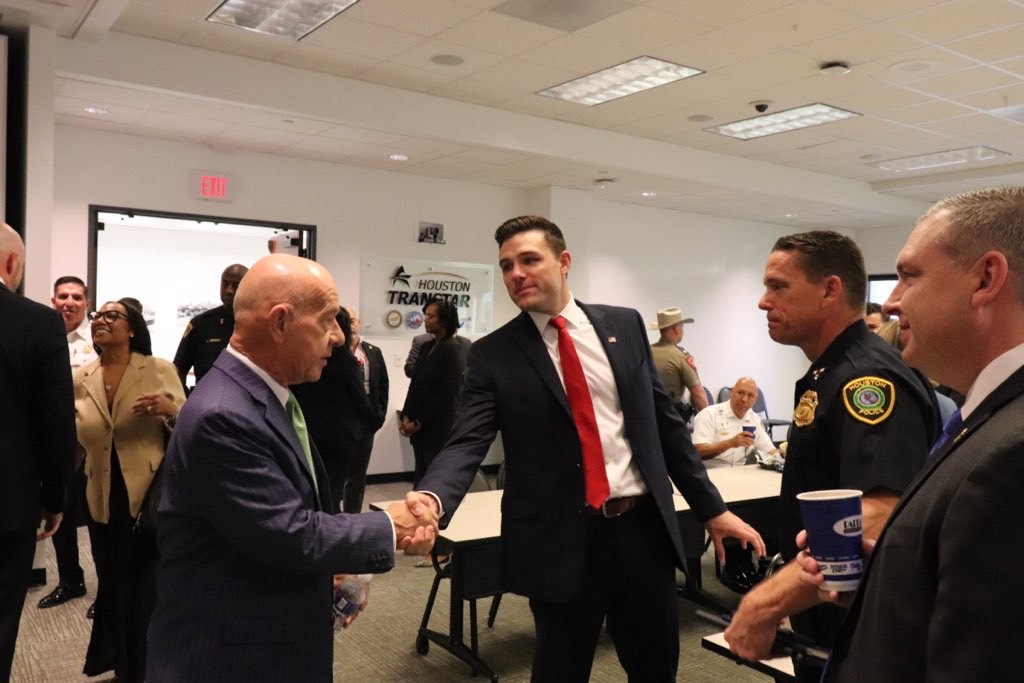 houmayor's tweet image. This morning, Mayor Whitmire joined regional partners for a FIFA World Cup preparedness briefing. From law enforcement and cybersecurity to Fan Fest, transportation, and stadium mobility, every agency is working together to ensure Houston is coordinated and ready.🌍