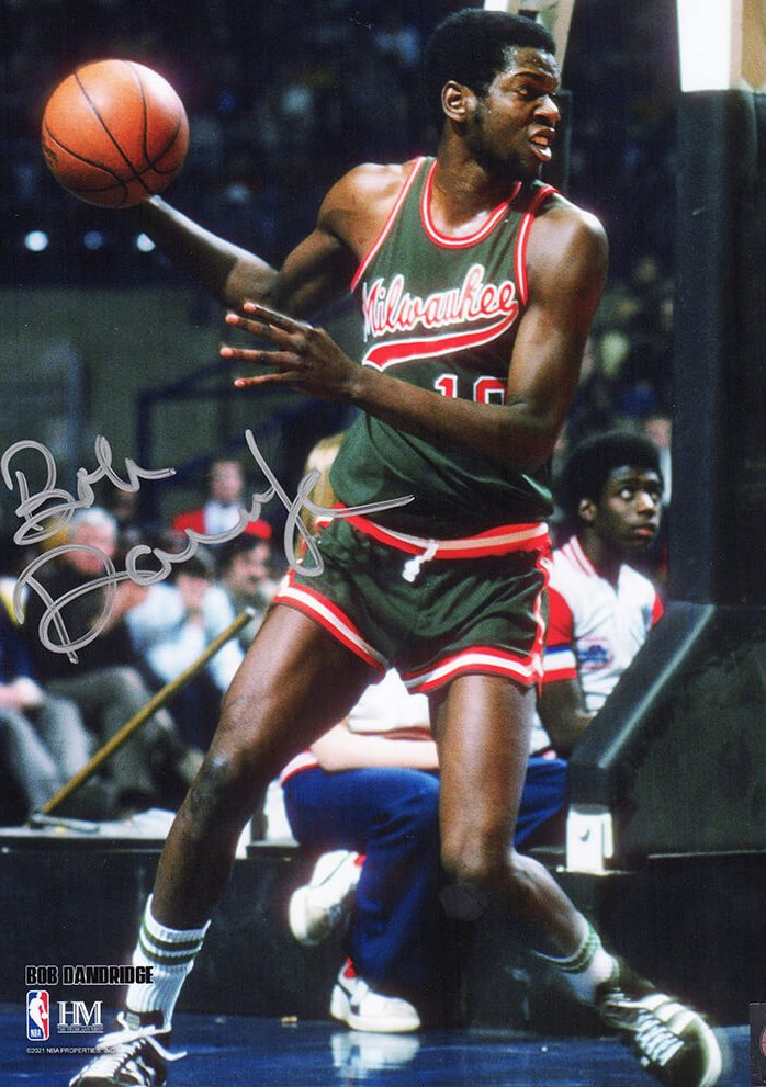 ChasingHardware's tweet image. podcasts.apple.com/us/podcast/cha…
HBD a few days late to @Hoophall legend Bobby Dandridge, the Greyhound. So great to interview him (attached, from ‘24) on CH. Great stories from his titles w/ @Bucks (Alcindor &amp;amp; Big O) &amp;amp; Bullets (@WashWizards) w/ Hayes &amp;amp; Unseld.
Also…is there a HS in…