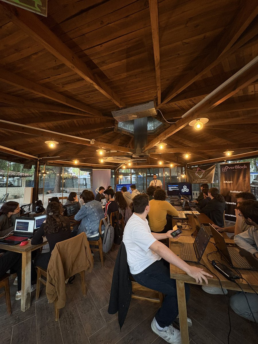 OverBlock_'s tweet image. Sui Workshop #9 First Session’ı bugün Ege Üniversitesinde tamamladık

Ege Üniversite Yapay Zeka topluluğu ile beraber yaptığımız harika etkinlik için herkese teşekkürler ✨

@OverBlock_ &amp;amp; @SuiNetwork