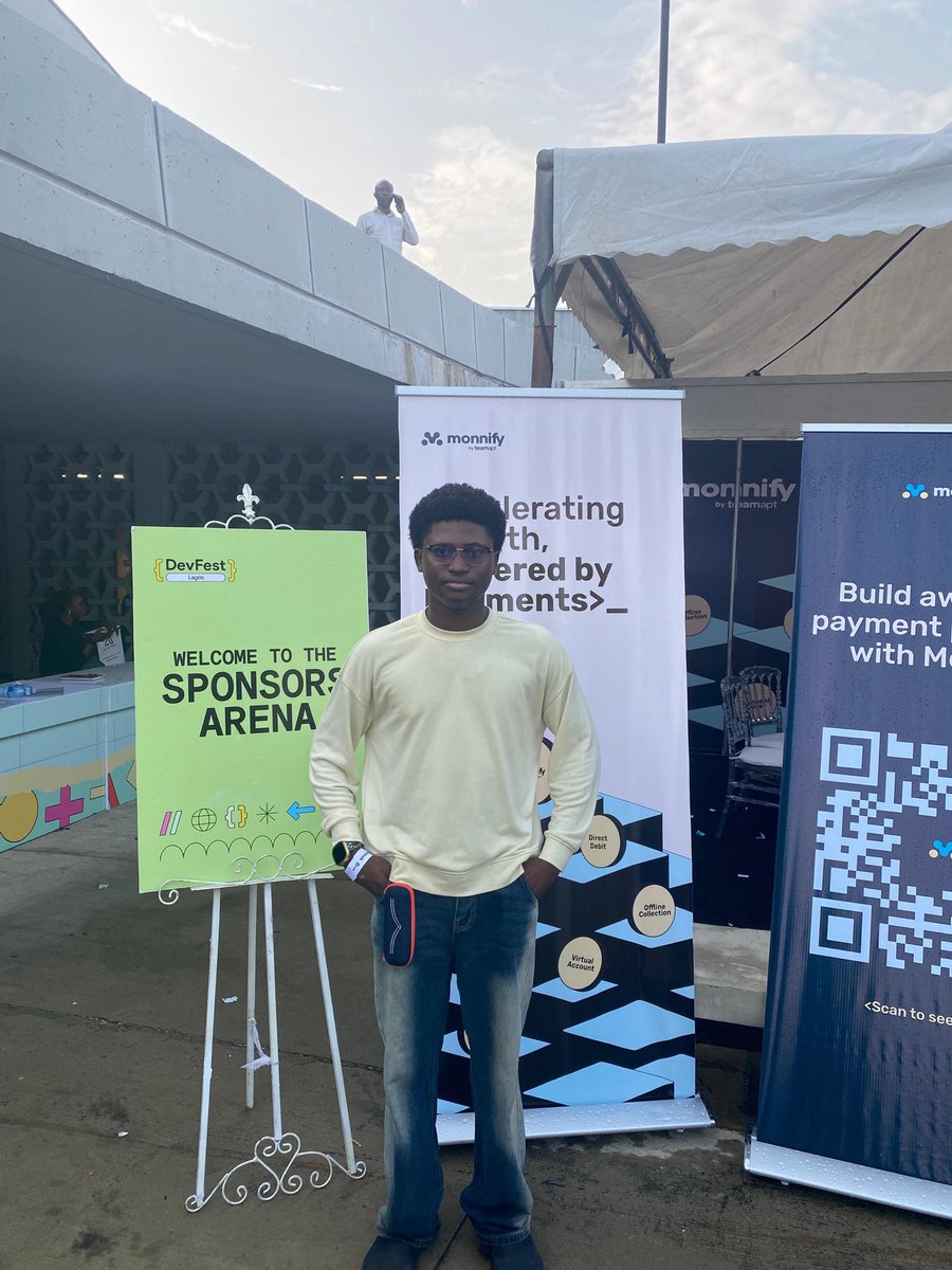 ladicodez's tweet image. Devfest day 1 was definitely a w! Glad to meet lots of amazing devs! What an ecosystem, Mehn! @gdglagos