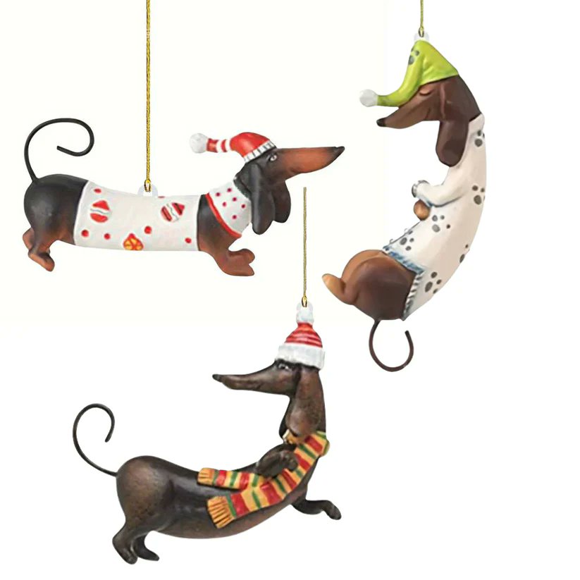 Make your tree sparkle with love this year 🎄🌟 

Our Dachshund ornament set brings holiday cheer and every bid supports our rescue mission

Opening bid just £8.00 for all 3 👇
dogdeskshop.com/products/set-o…

#ChristmasSpirit #ShopForGood