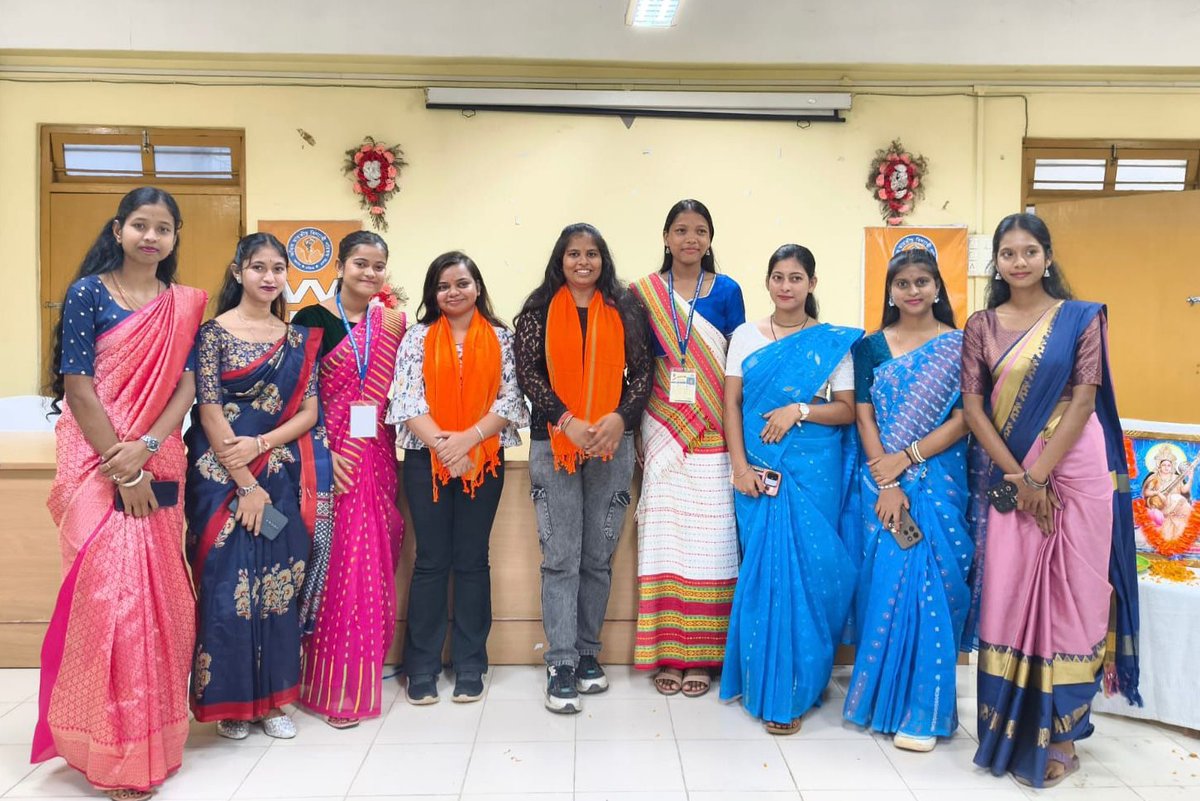 SEILOrgIn's tweet photo. Deligates of Gomati group of “Rashtriya Ekatmta Yatra 2025,” visited the Ramkrishna Mahavidyalaya campus and toured the Unakoti tourism site and Tiraparti Balaji Temple under Kailashahar Nagar unit in Tripura.
#SEILTour2025 #RashtriyaEkatmataYatra2025 #SEIL2025 https://t.co/I4DsRrjxP4