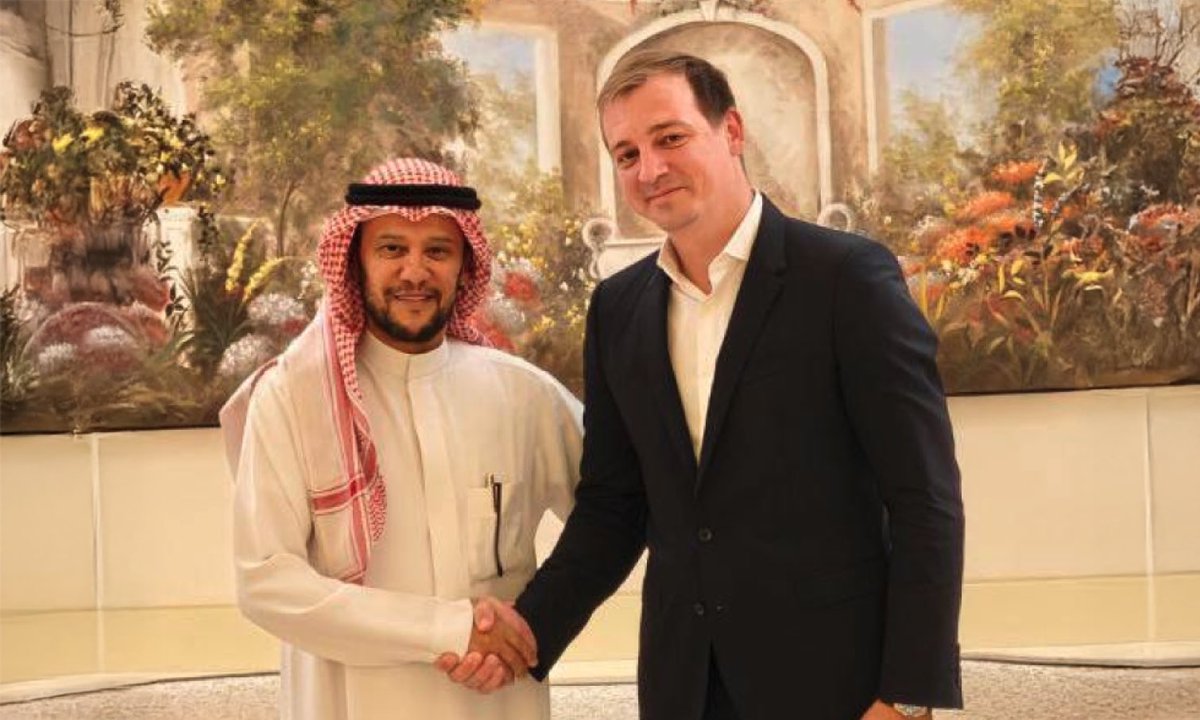 NEW🇸🇦: <a href="/WhiteBit/">WhiteBIT</a> has partnered with the holding of HRH Prince Naif Bin Abdullah Bin Saud to advance Saudi Arabia’s blockchain, digital finance, and data infrastructure. The agreement supports Vision 2030 with plans for tokenized markets, CBDC research, and national computing