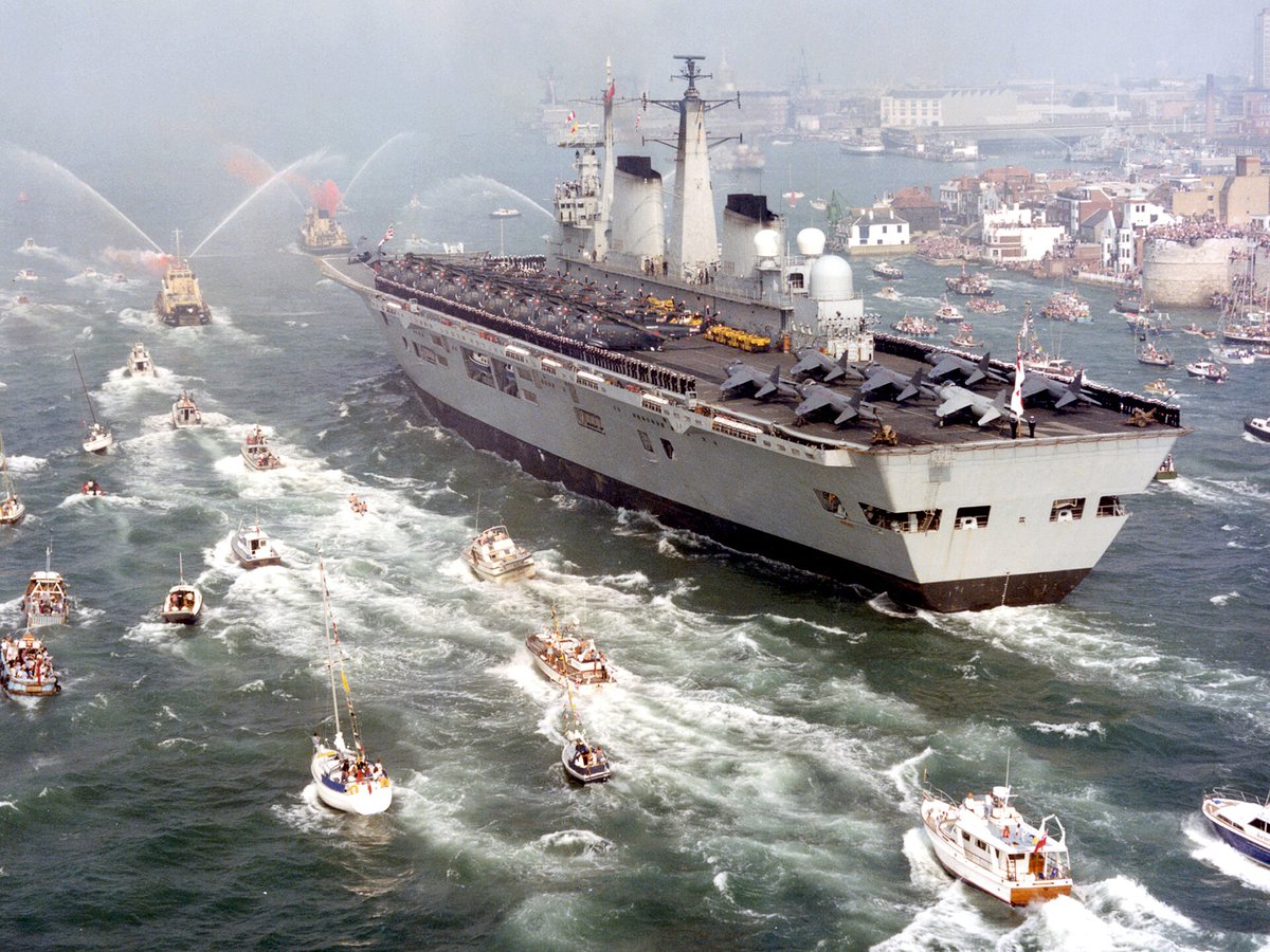 HMWarships's tweet image. HMS Invincible returns to the Solent after the Falklands War.
Source: Royal Navy