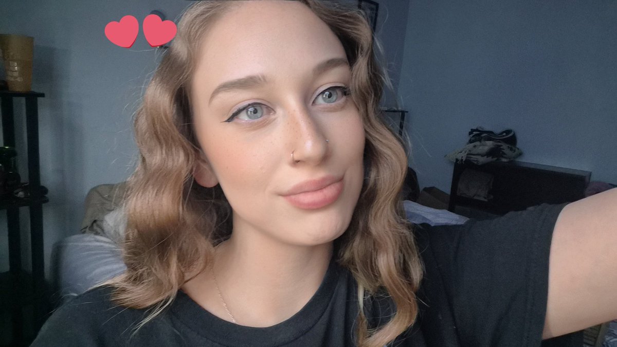 1_GoddessSerena's tweet image. BIG DEBT RT GAME: deposit collected
$15 like / $15 comment / $20 rt
24 hours
10 comment limit. 

Hes down BAD, so let&apos;s make his debt worse:)