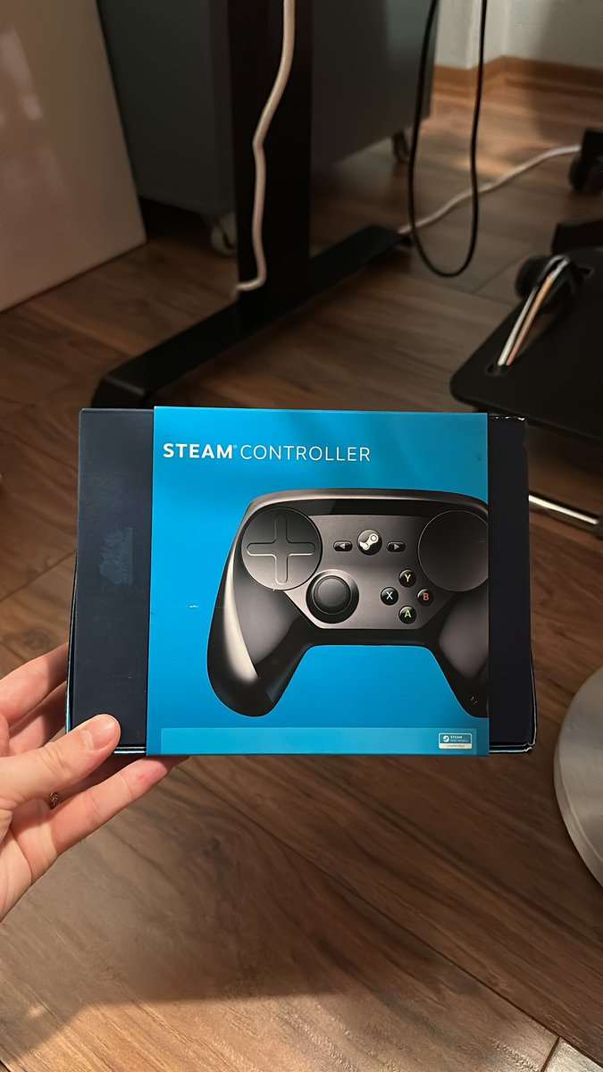 Zamanında şu kontrolcüyü Amazon DE’den kargo dahil 50 euroya almıştım. Gümrüğe getirilen akıl tutulması uygulamalar yüzünden artık boş kutusunu bile alamayız sanırım. En iyisi kutuyu saklamaya devam edeyim, ne olur ne olmaz 🥸