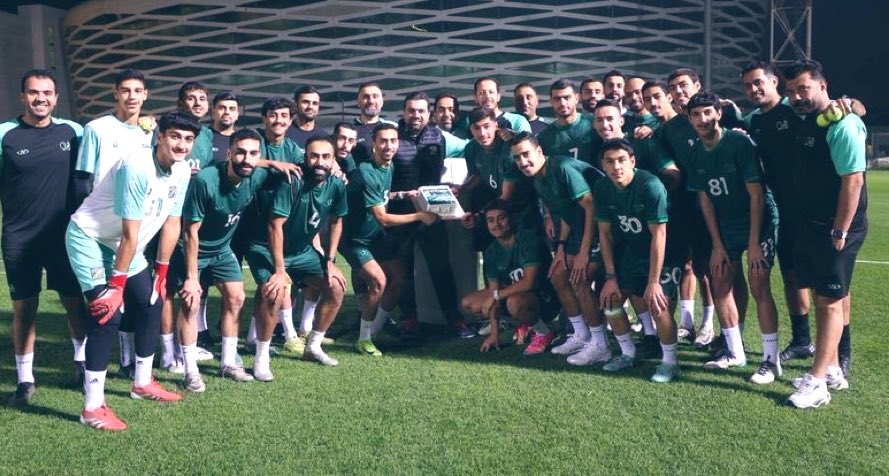 One team
One family 💚

YOU WILL NEVER WALK ALONE 💚