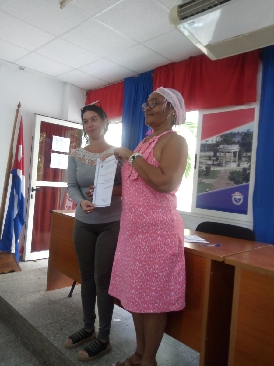 🔬🏛️ ¡Un exitoso Taller Municipal de SST!
Esta mañana, sindicatos y expertos se dieron cita para compartir valiosos trabajos científicos sobre SST. Un espacio de diálogo y aprendizaje que reconoció el esfuerzo de todos los participantes.
#SST #Prevención
<a href="/taniavel76/">Tania Velazquez</a> @isaim