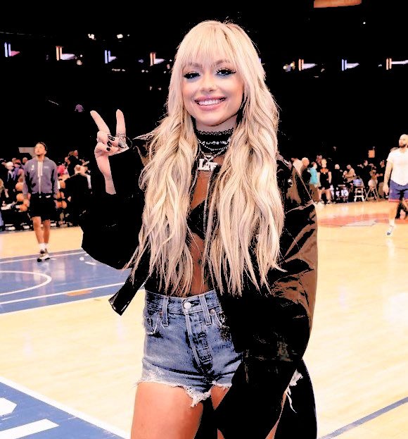 ForgetToLIV's tweet image. a moment of appreciation for the BANGZ.