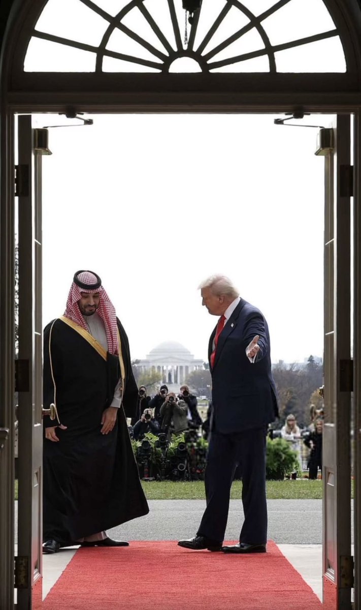 aalsemail112's tweet photo. #محمد_بن_سلمان_في_واشنطن https://t.co/Yrv7XgJlN7