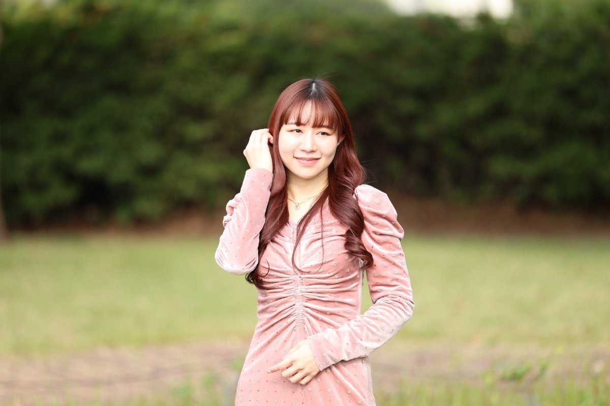 takoyakisan55's tweet image. 11月16日はCanon EOS学園のポートレート実習でした📷
焦点距離による画角の変化について学んできました。

※モデルさんの許可を得た写真です。

#EOSR6Mark2