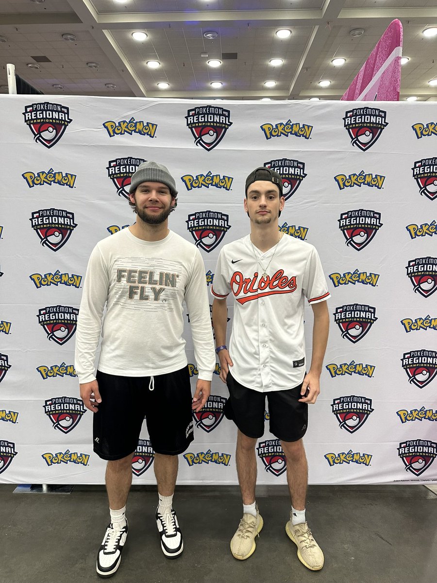 Lantz33Alex's tweet photo. Wanted to share some of my experiences and pictures I’ve been able to take over the last 2 1/2 years as well📸 https://t.co/JAxPWlnG72