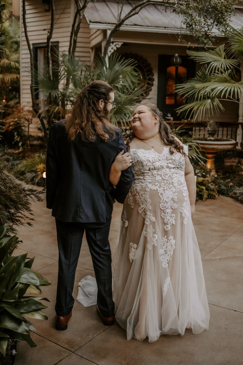 DiminishedLove's tweet photo. I’ve been married for 3 years?? Crazy. https://t.co/i4UrCBbcwc