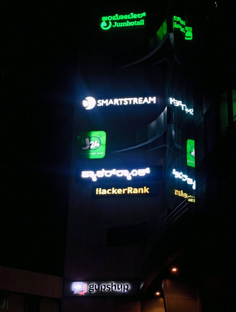 TebriwalAman's tweet image. The city carries you forward without making it obvious.
And Bengaluru adds its own spark with the constant presence of tech around you.

Which of these names first became part of your tech journey — even in the smallest way?#BengaluruTech #TechJourney #LifeInTech #TechEcosystem