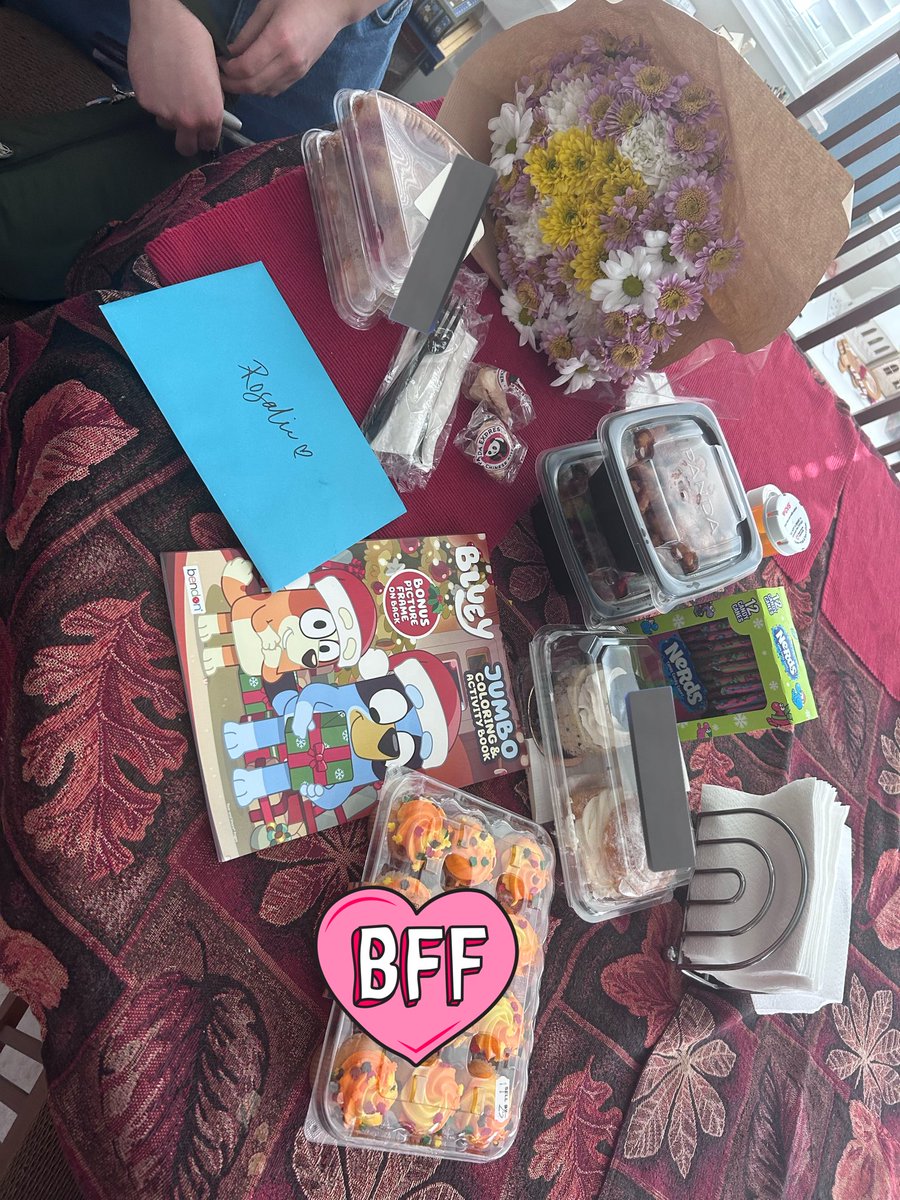 babiebev's tweet image. 6 years together :’) never settle !!