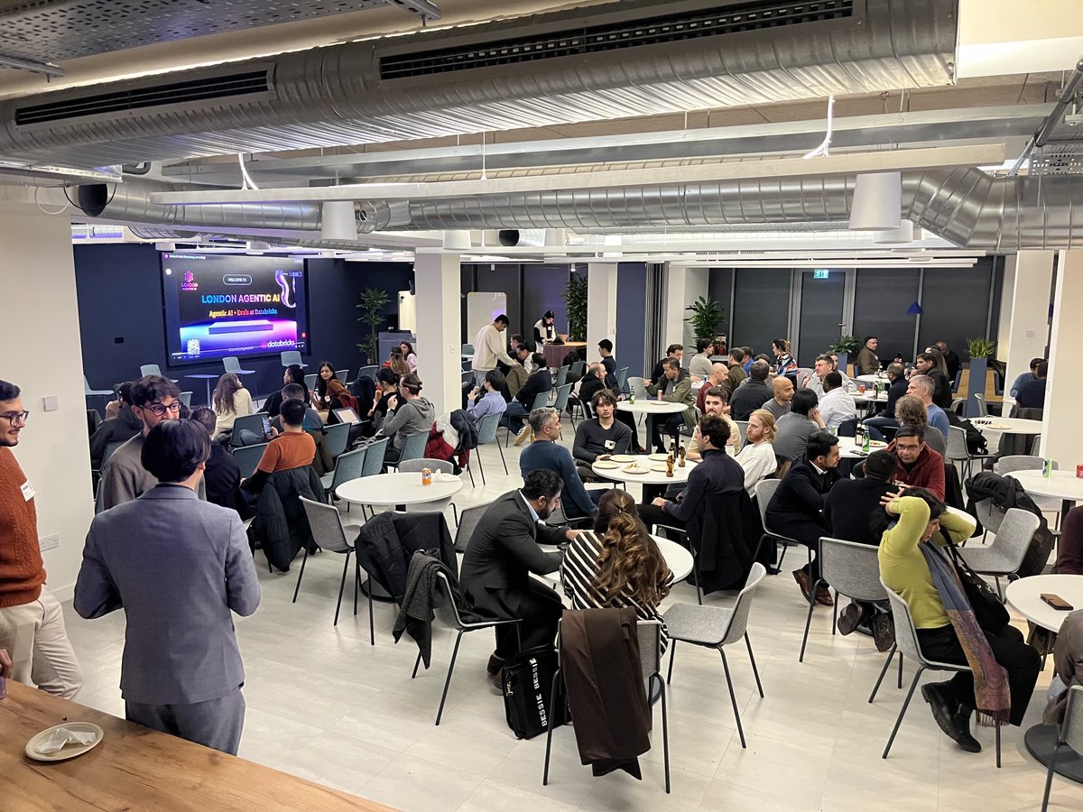 Shashikant86's tweet image. These are the scenes from London 🇬🇧 Agentic AI ⁦@databricks⁩ with talks on ⁦⁦@DbrxMosaicAI⁩ ⁦@DSPyOSS⁩ and panel on evaluating AI agents! Panel from ⁦@databricks⁩ ⁦@Cometml⁩ and ⁦@WeAreIntentHQ⁩ #AgenticAI #DSPy