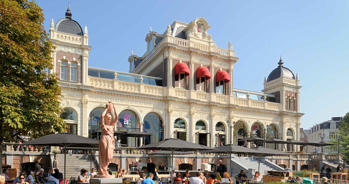 CLL49's tweet image. Sélection de #Parcs citadins en Europe. #Mardi Le Vondelpark (« parc Vondel ») est un parc de 48 ha situé à #Amsterdam 🇳🇱. Inauguré en 1865, il est nommé en hommage à l&apos;écrivain Joost van den Vondel. #Photographie #Photography via Wikipédia