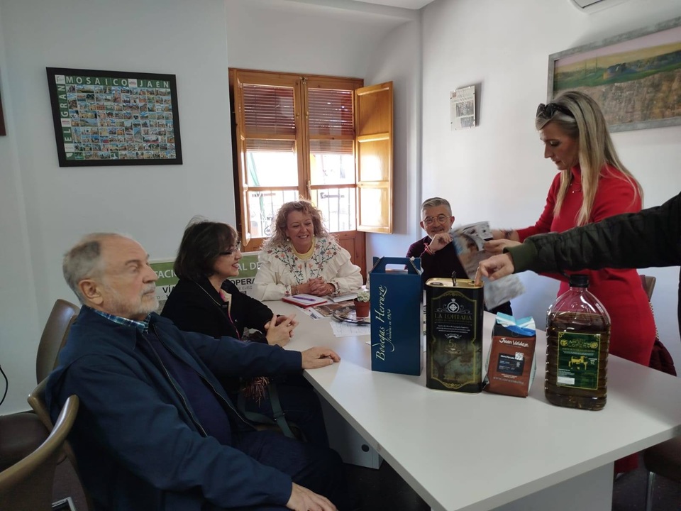 Comienza el acercamiento entre los municipios de Lopera y Entrerríos (Colombia). loperadigital.com/2025/11/comien… <a href="/aytolopera/">Ayuntamiento Lopera</a>