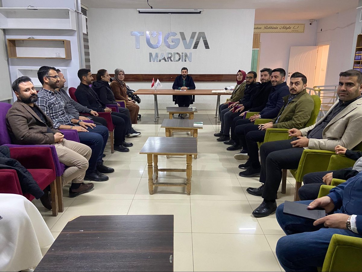 📍 TÜGVA Mardin Haftalık Toplantımızı Gerçekleştirdik
TÜGVA Mardin olarak haftalık toplantımızı yaparak yaklaşan dönemde gerçekleştireceğimiz etkinlikleri değerlendirdik. Gençlerimiz için planladığımız projeler, eğitim programları ve sosyal faaliyetler üzerine istişare ettik. 💫