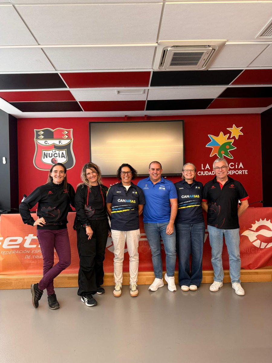 Desde FECANTRI felicitamos a nuestros oficiales canarios que realizaron con éxito el curso de nivel 3/ level 1 World Triatlhon 🙌

💙 Kevin Trujillo
💙 Érica del Carmen
💙 María Betancort

¡Enhorabuena!

 #somostriatlón #fetri #fecantri #deportecanario  #GobiernodeCanarias