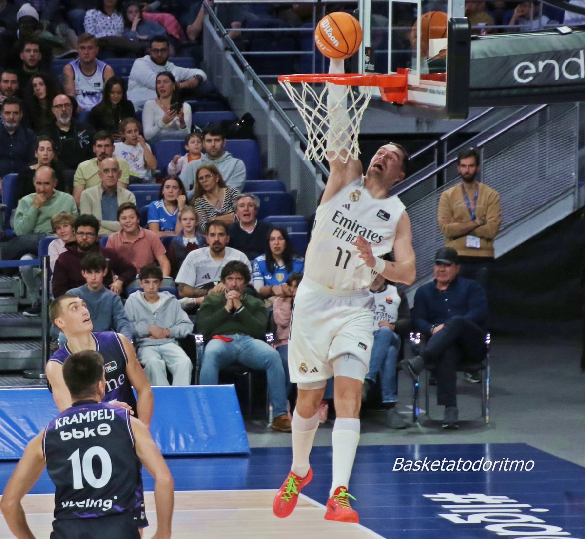 Ya tenéis las fotos del Real Madrid vs Bilbao Basket. 📷✍️En: facebook.com/basketatodorit…