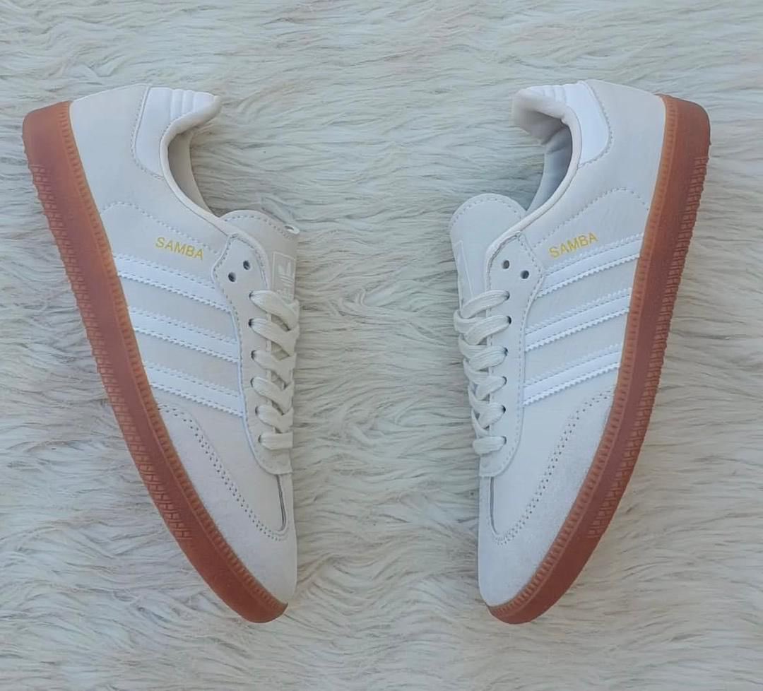 sow1_A's tweet image. Petite promo surprise pour bien commencer la semaine ✨
1.000 F de réduction sur les Sambas Adidas jusqu’à épuisement des stocks 🥳🥳 ma bakhh 😂
(Prix de base c’etait 13000)

Rt pour la visibilité🫶🏾💕